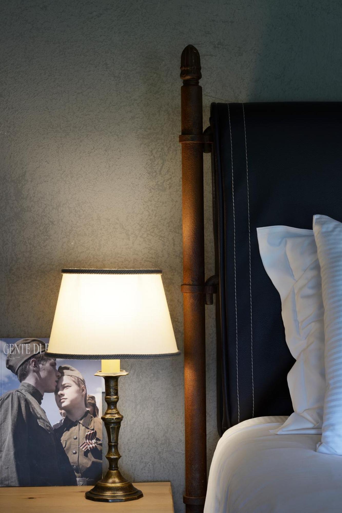 Relais Rossar Boutique Hotel Garda & Hills コステロマーノ エクステリア 写真