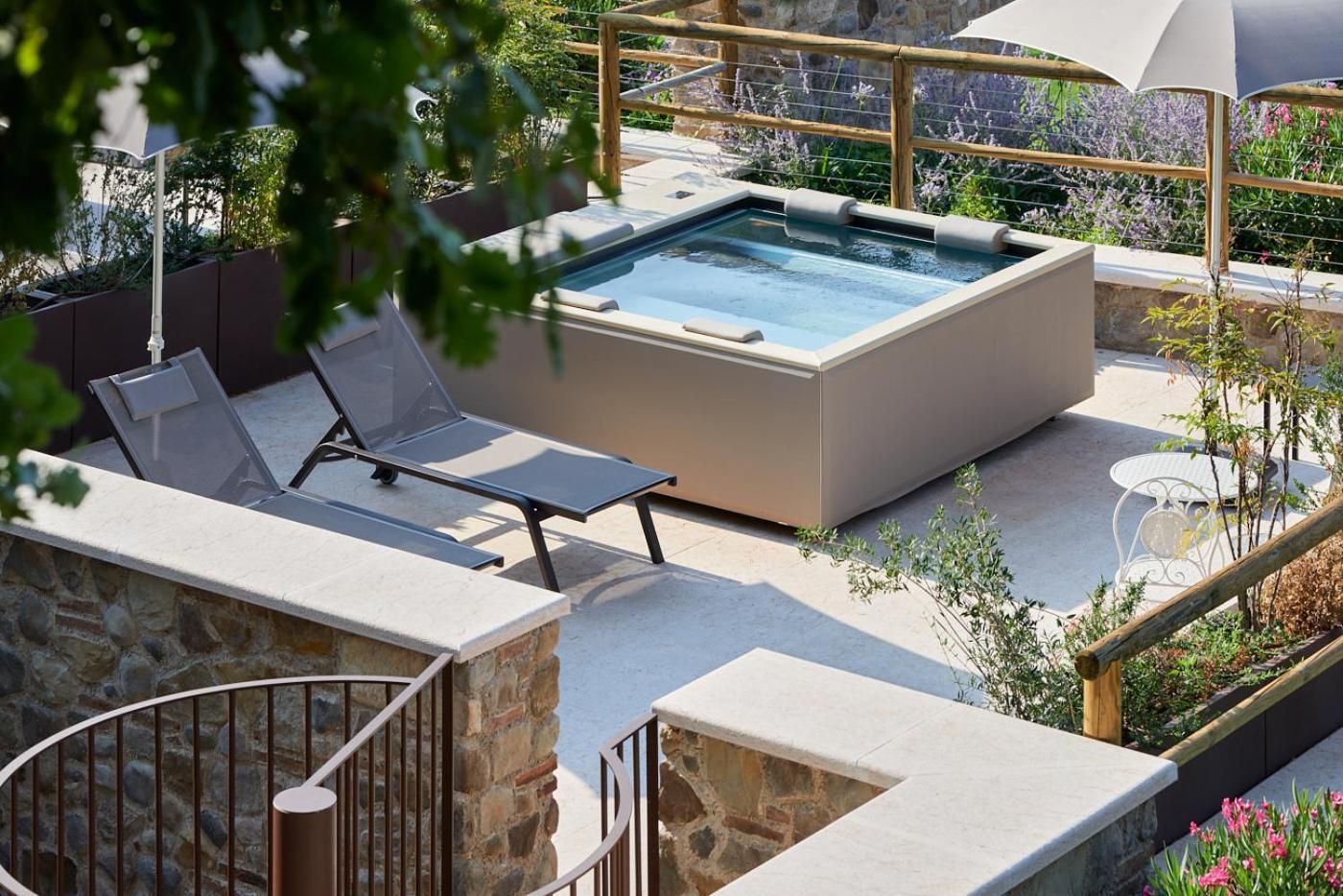 Relais Rossar Boutique Hotel Garda & Hills コステロマーノ エクステリア 写真