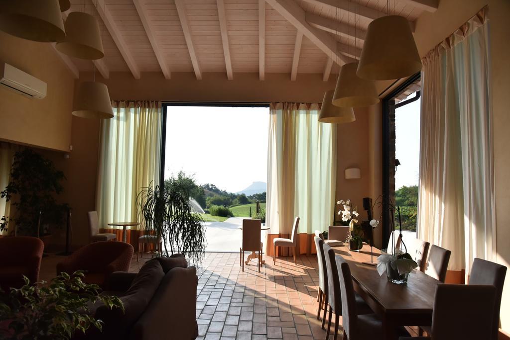 Relais Rossar Boutique Hotel Garda & Hills コステロマーノ エクステリア 写真