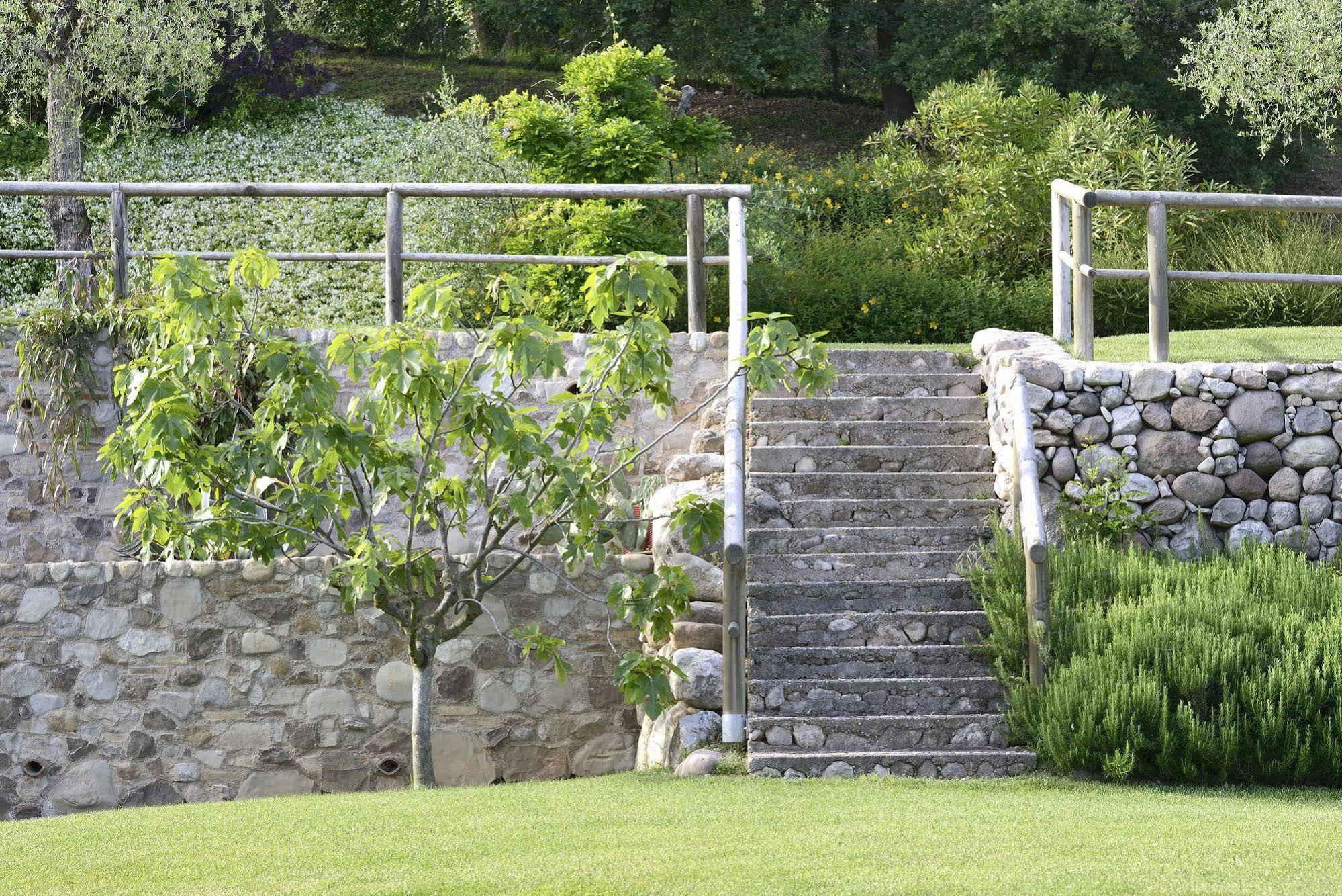 Relais Rossar Boutique Hotel Garda & Hills コステロマーノ エクステリア 写真